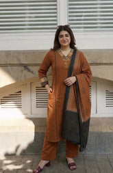Rust Pocket Thread Emboridy Dress