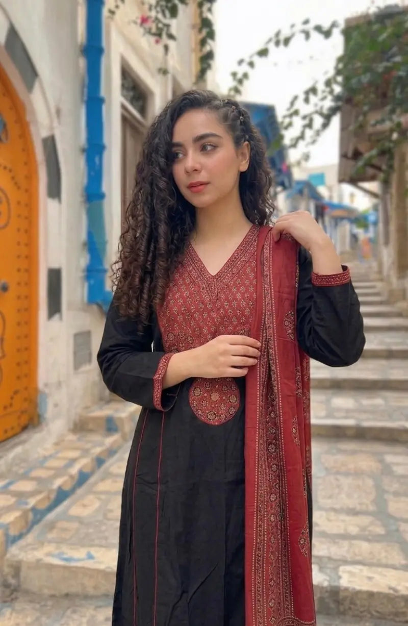 Black and Red A line Cotton Dress