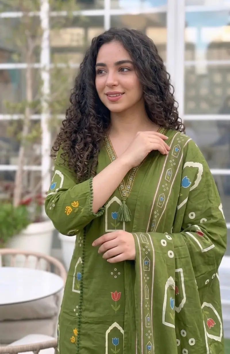 Green Dome Print Dress