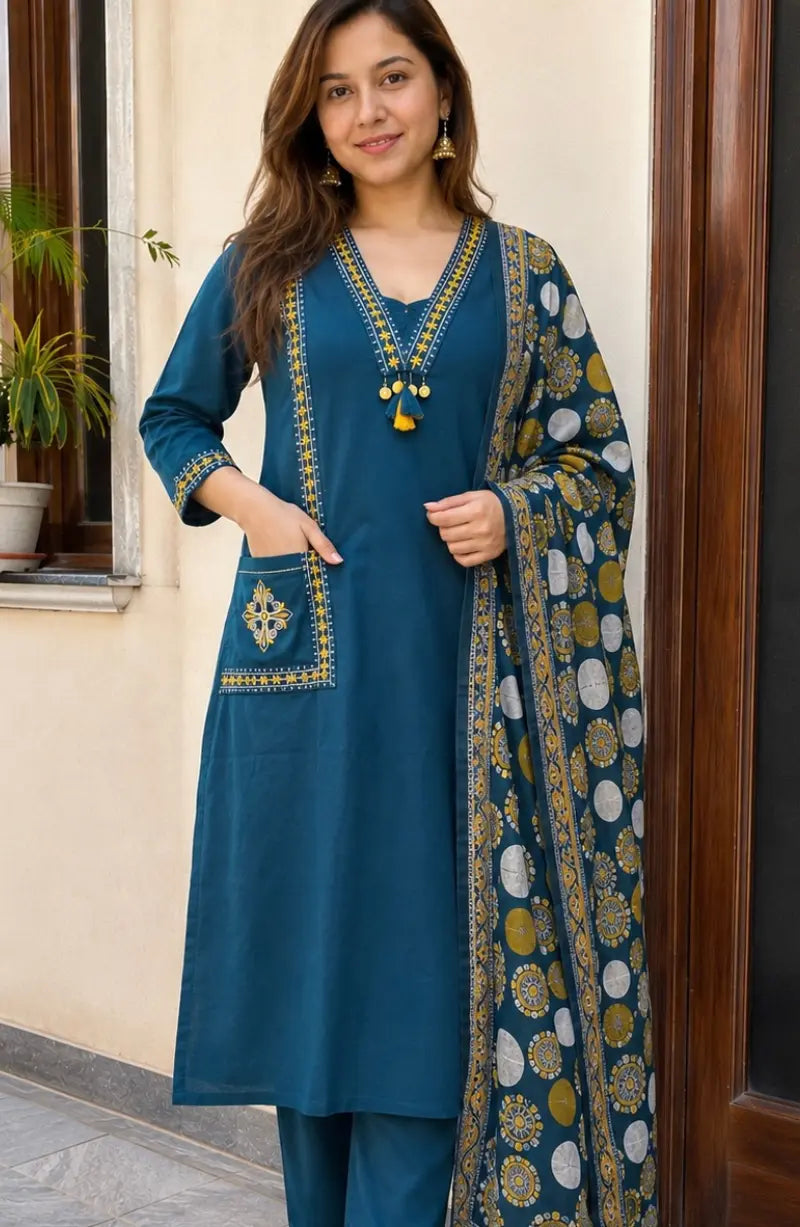 BLUE FRONT POCKET COTTON DRESS