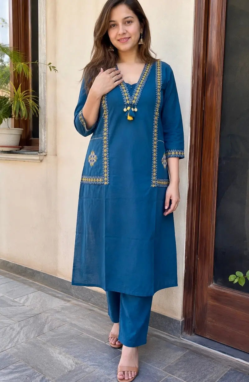 BLUE FRONT POCKET COTTON DRESS