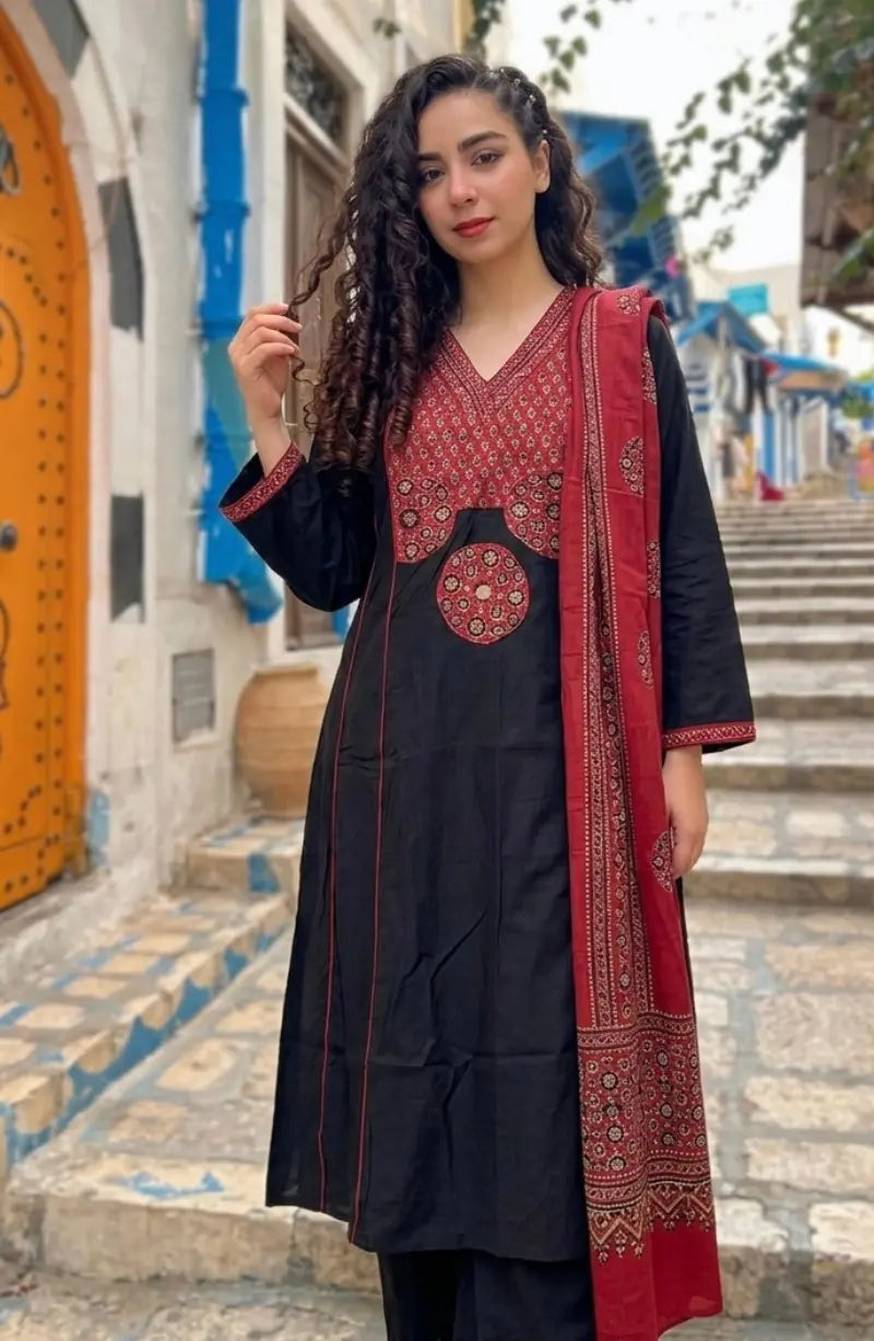 Black and Red A line Cotton Dress