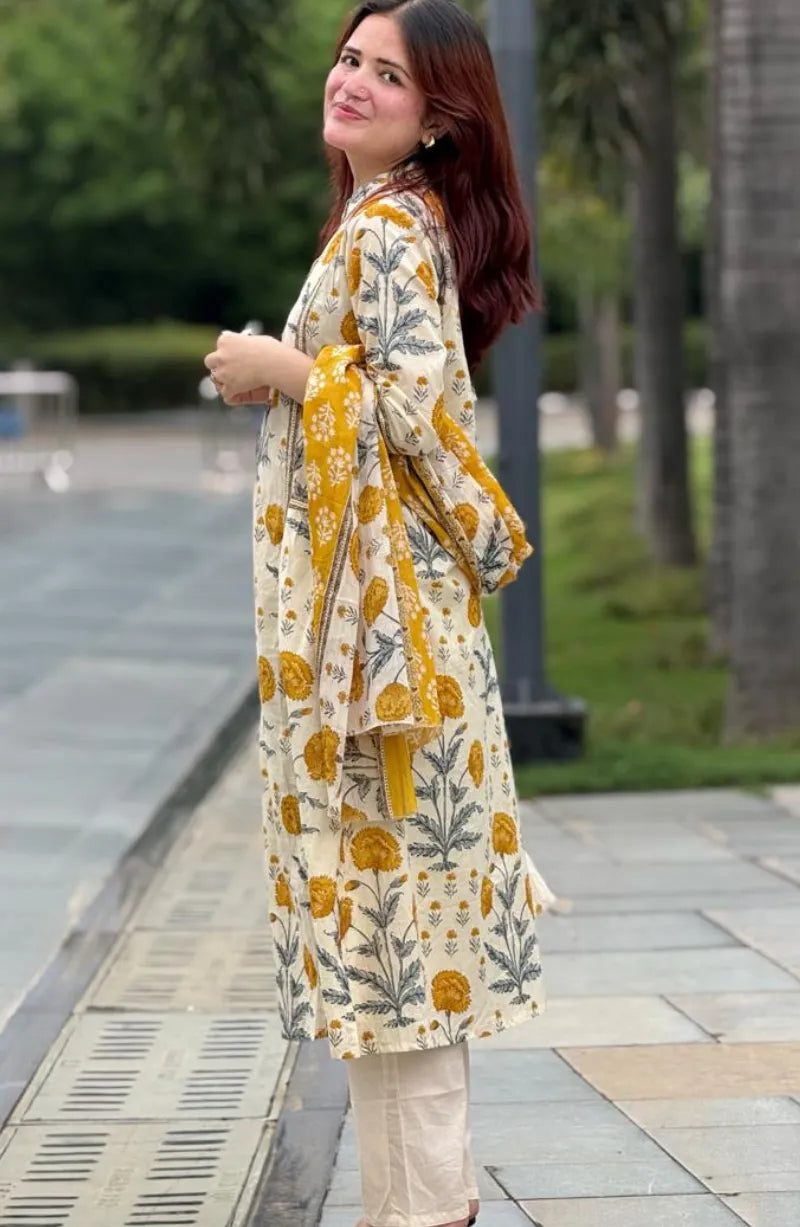 Front Pocket Yellow Cotton Dress